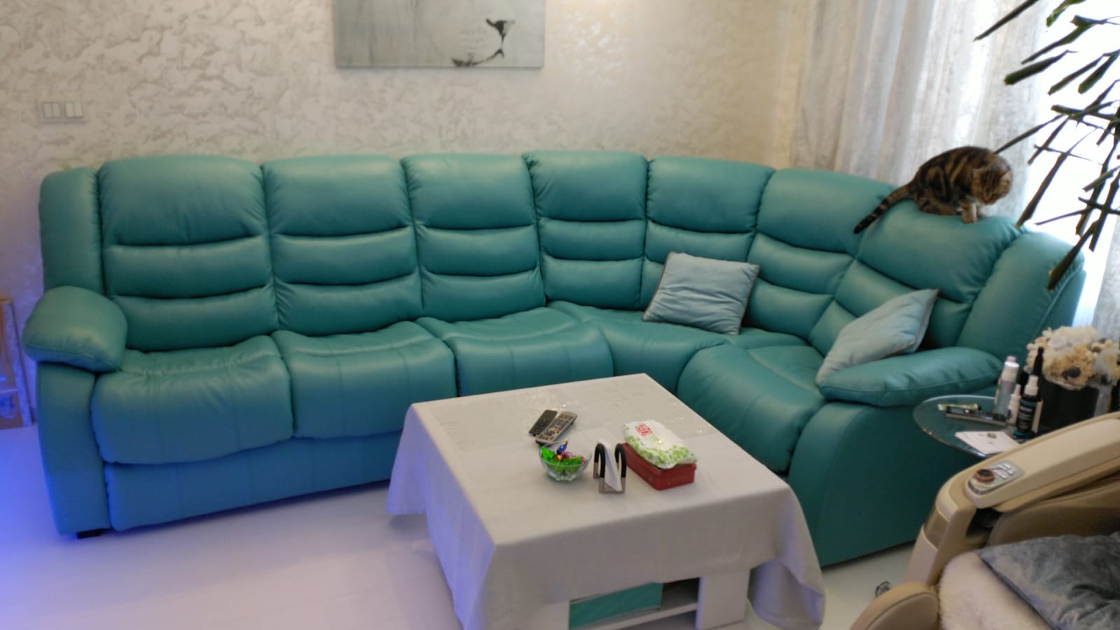 Перетяжка дивана на дому. Новошахтинск